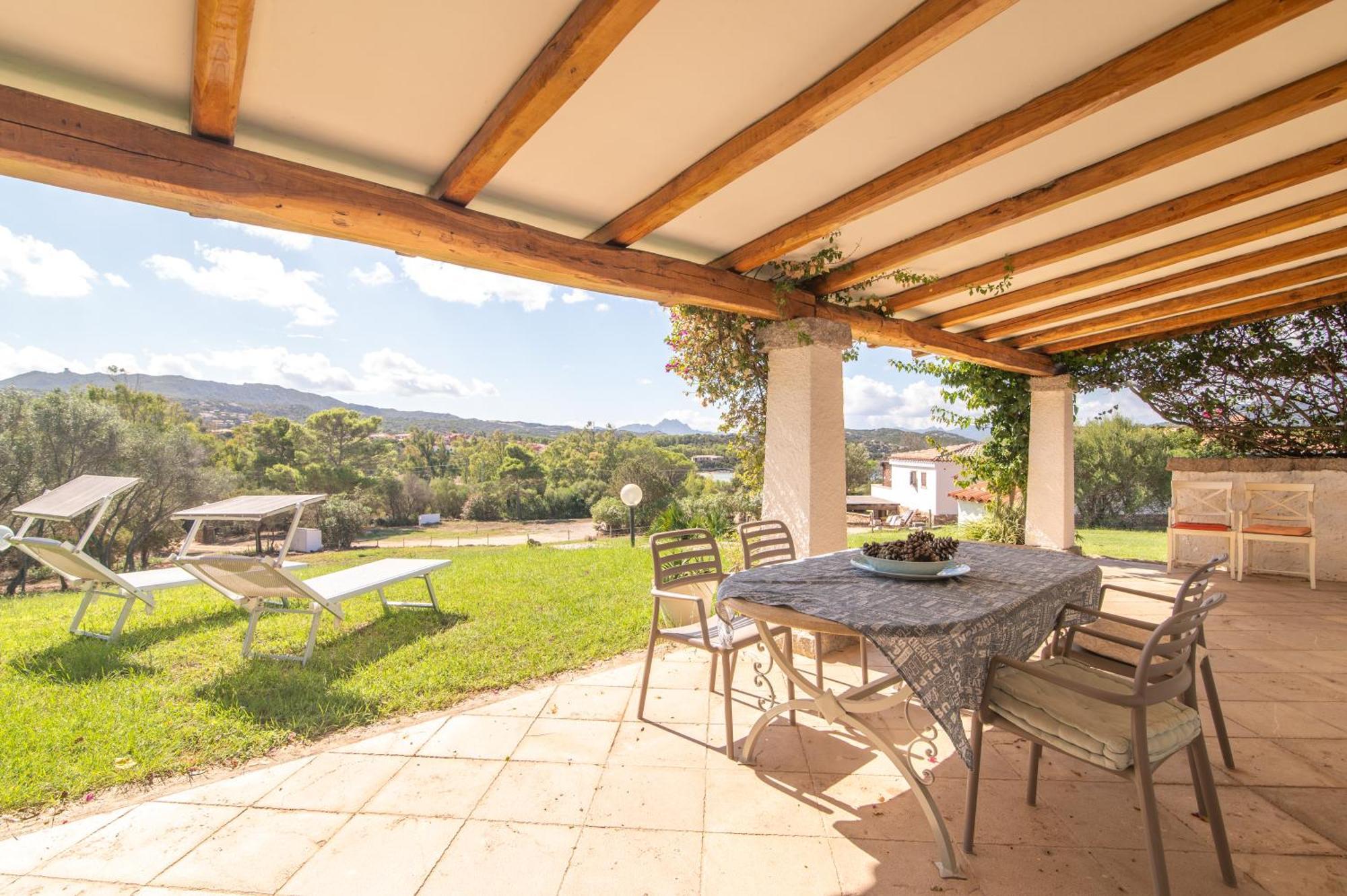 Susy House Vila Baja Sardinia Exterior foto