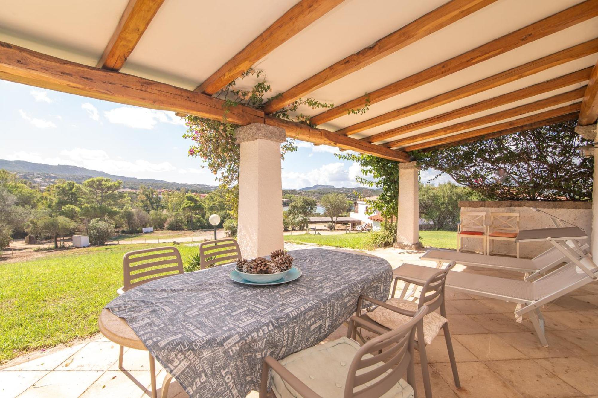 Susy House Vila Baja Sardinia Exterior foto